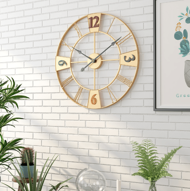 Hot Selling Modern Silent Battery Operated Gold Metal Digital Wall Clock